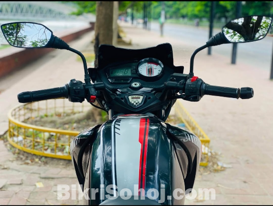 Apache rtr 160 2v